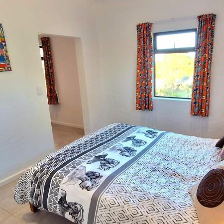 Colourful Bnb The Crags Εξωτερικό φωτογραφία